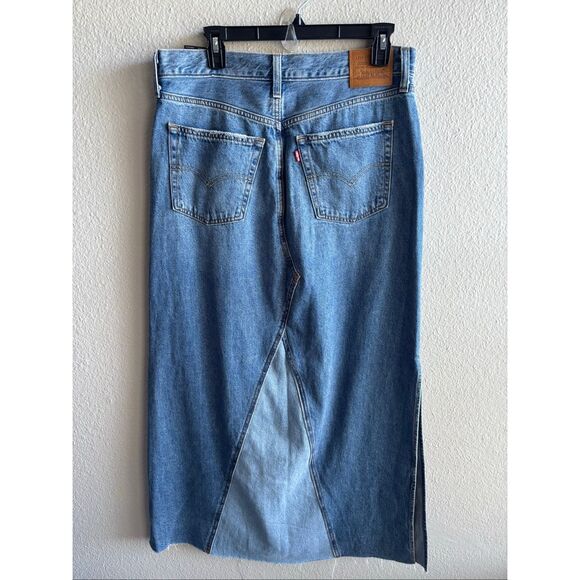 ❤️Levi’s NWT Iconic Long Contrast Denim Skirt - Picture 4 of 13